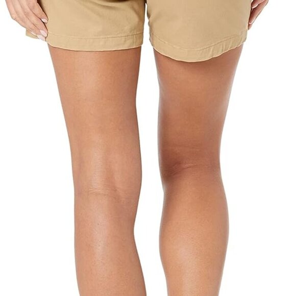 Women's Mid-Rise Slim-Fit Khaki Short in Curvy Fit, Size 6, Brown - Picture 2 of 6